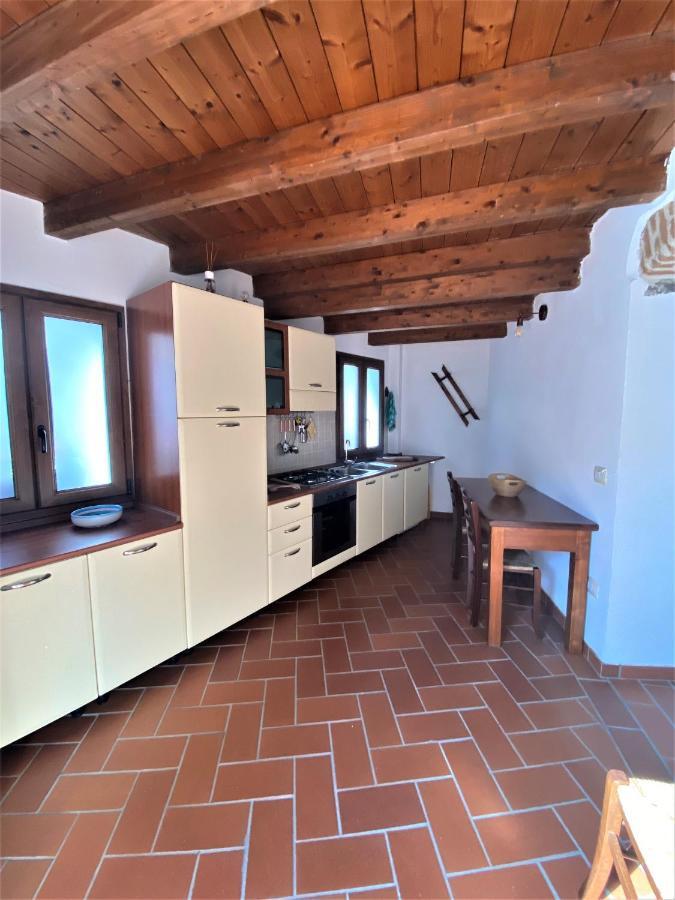 Вилла Casa Raimondo Орозеи Экстерьер фото